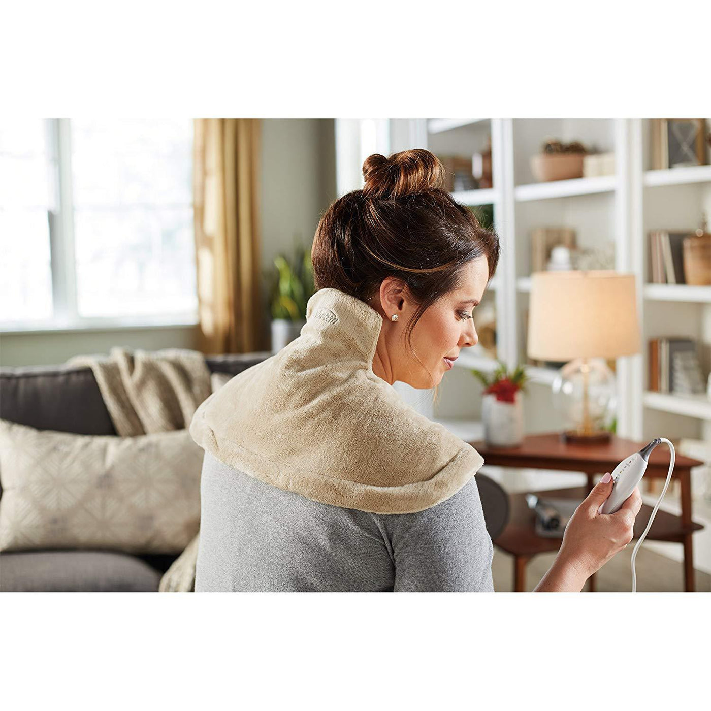 Electric shoulder guard neck shoulder treasure